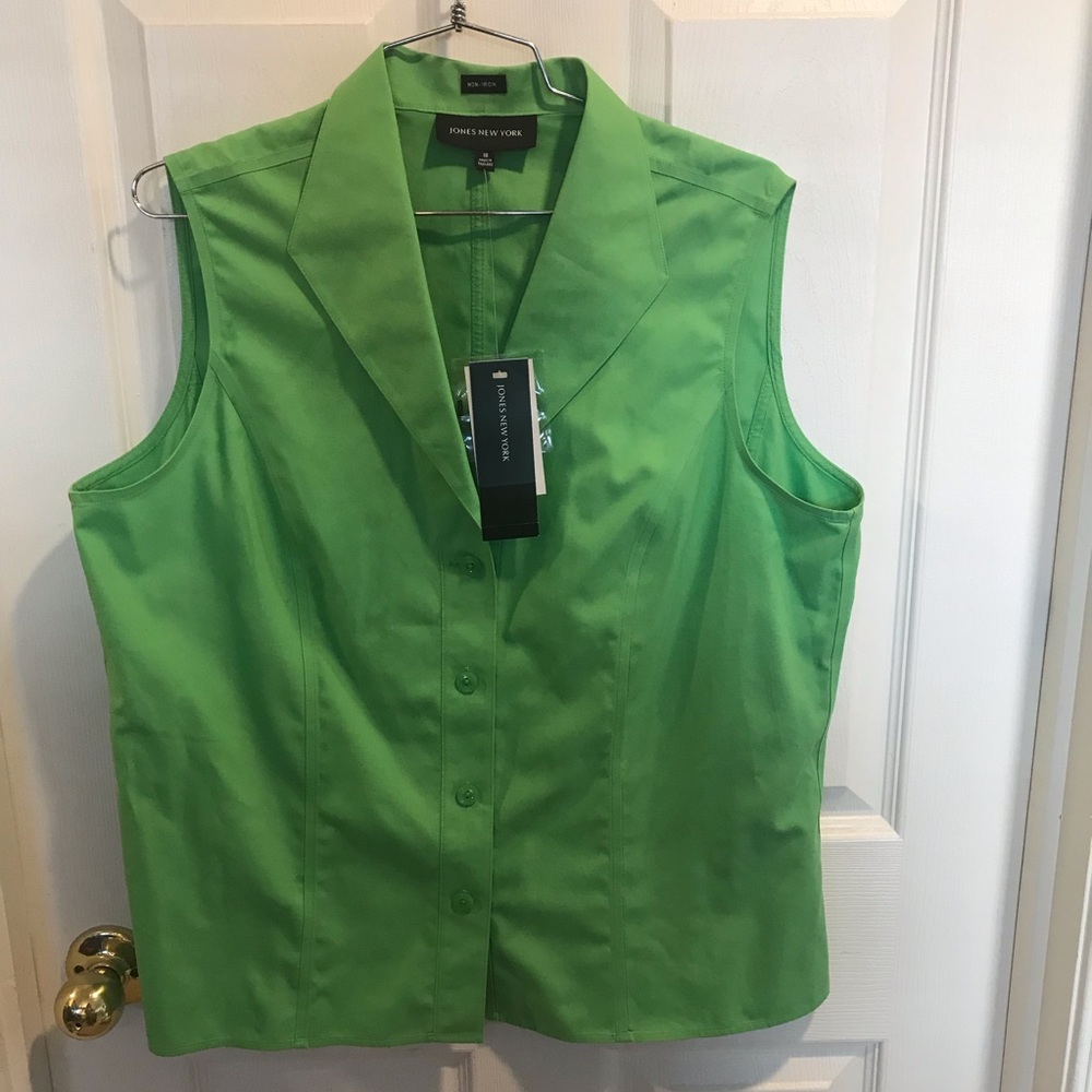 Jones New York Sleeveless Top. Size: 16
